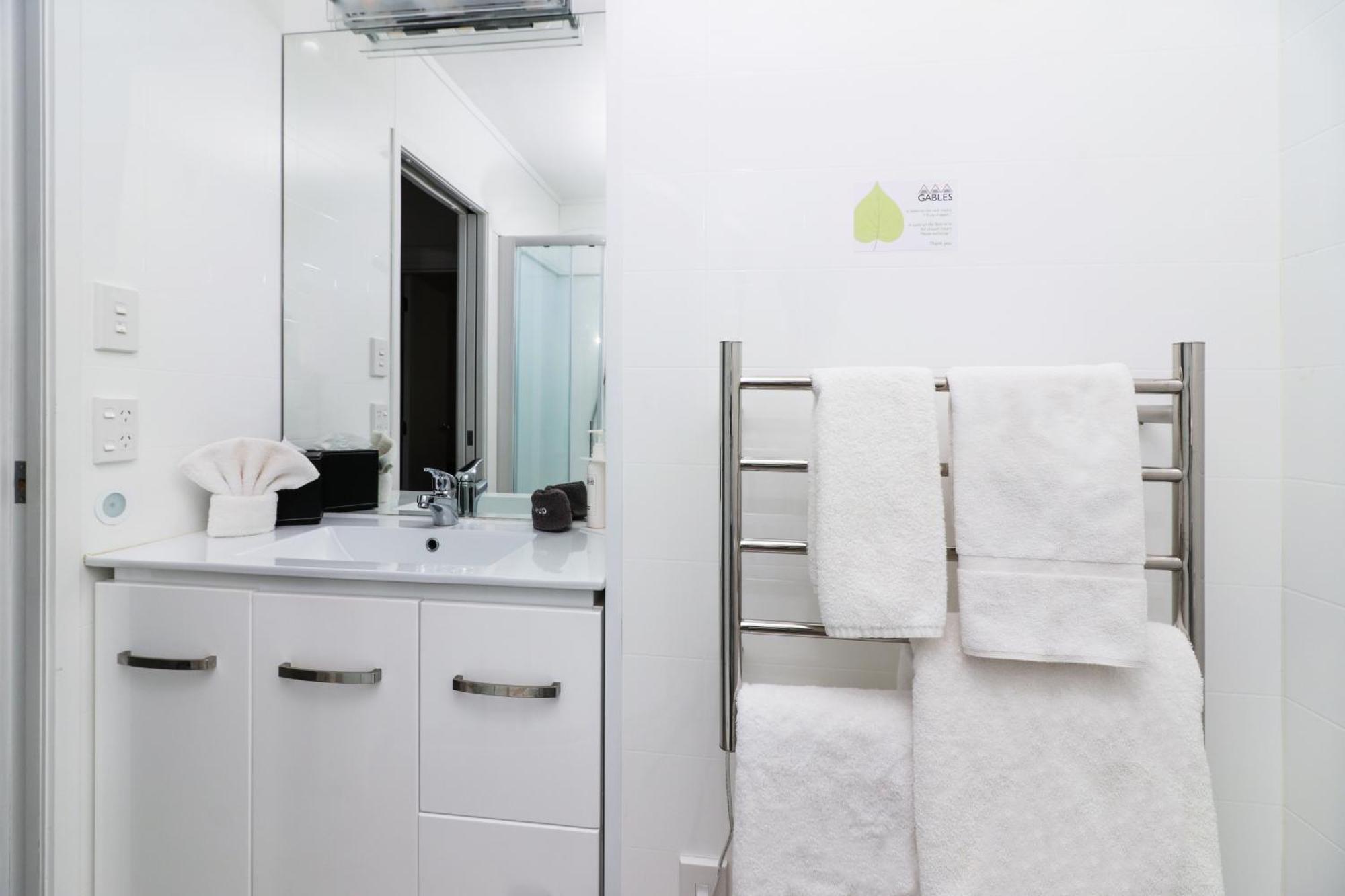 Motel Gables Lakefront 4*
