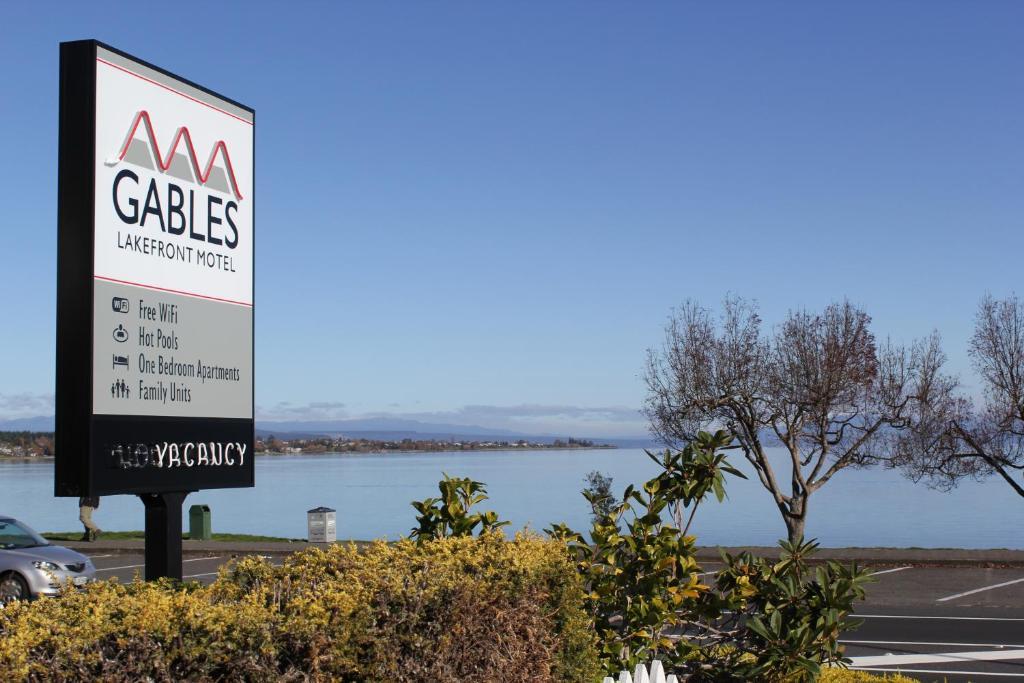 Motel Gables Lakefront 4*