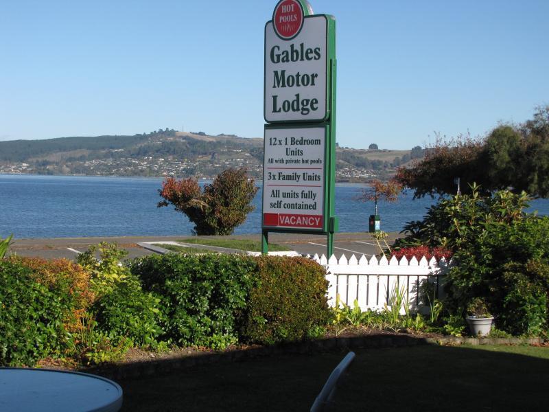 Gables Lakefront Motel Taupo